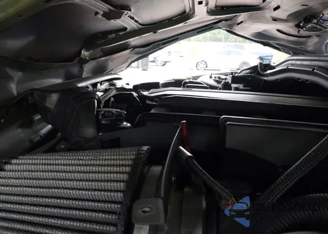 2004 BMW 330I from USA, damaged, VIN WBAEV53434KM05294